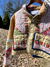 Load image into Gallery viewer, Quilted Cropped Jacket
